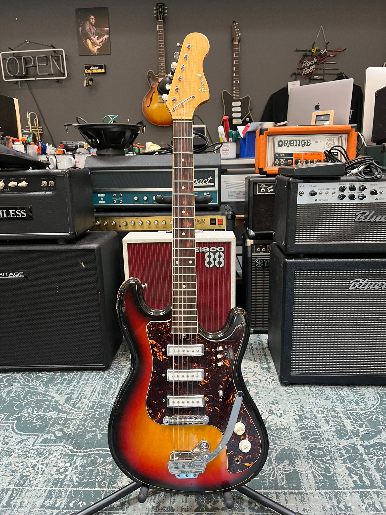 Teisco/Savor II Hertiecaster 1960s – Tonefest Guitar Gallery