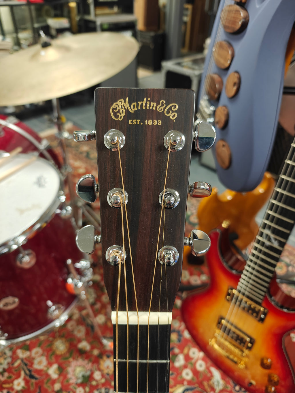 Martin 000-28 2013 w/ K&K Pure Mini
