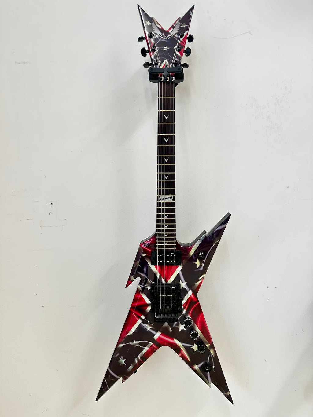 Dean Razorback Pink Dean Razorback Rebel – Tonefest Guitar Gallery