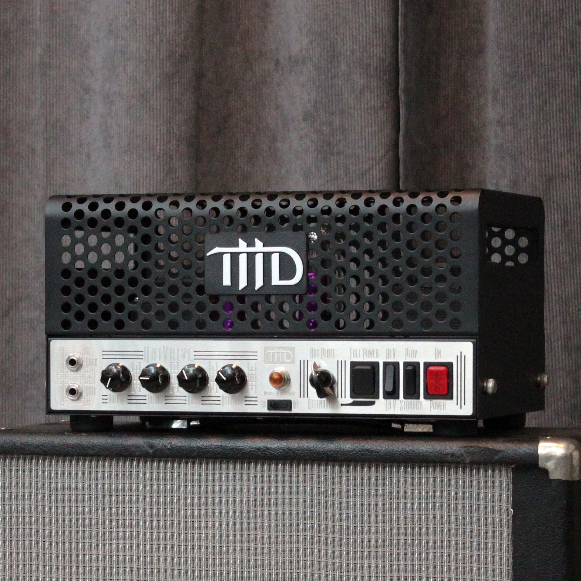 THD Univalve 15W head