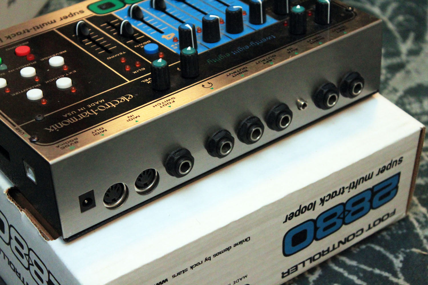 Electro-Harmonix 2880 Looper