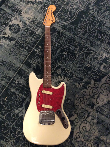 SOLD Fender Mustang MIJ